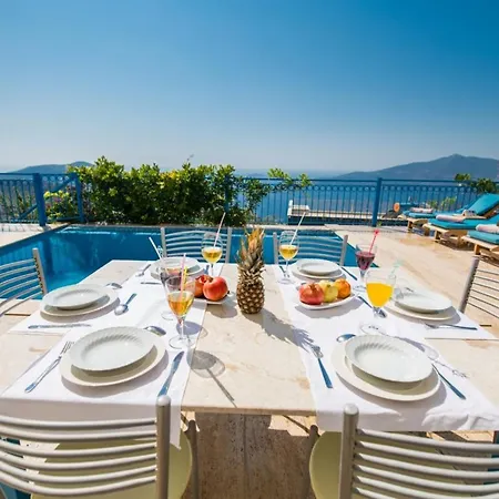Infinity Pool For 6 People In Antalya, - Awz 137 Вилла
